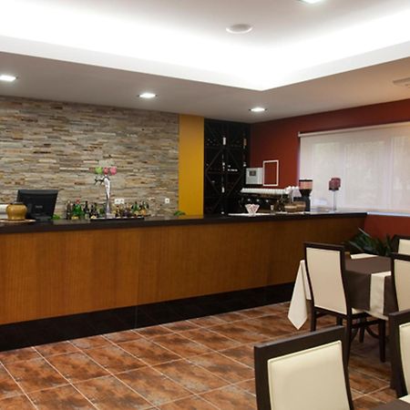 Pensao Suissa Hotel Vale de Cambra Kültér fotó